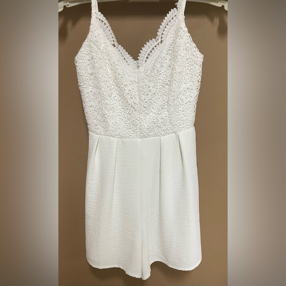 White lace romper